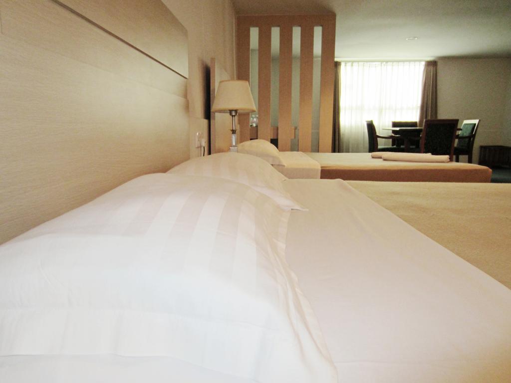Promenade Service Apartment Kota Kinabalu Zimmer foto
